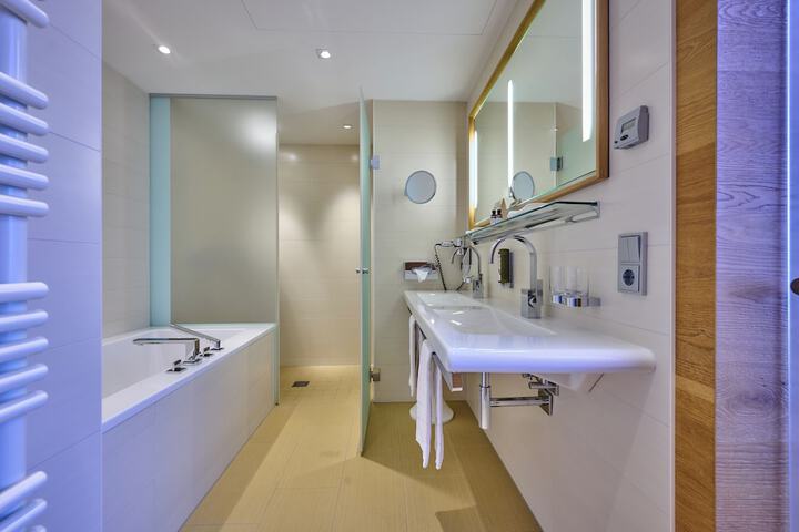 Clean Restrooms