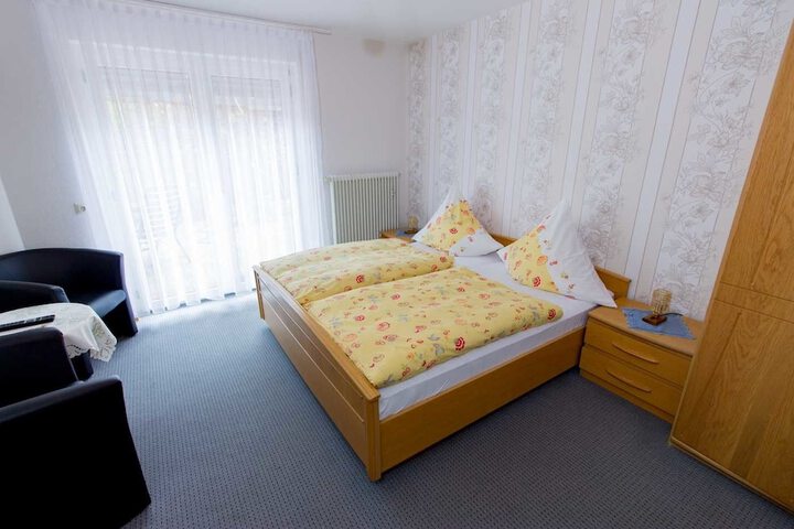 Room 3 of 19