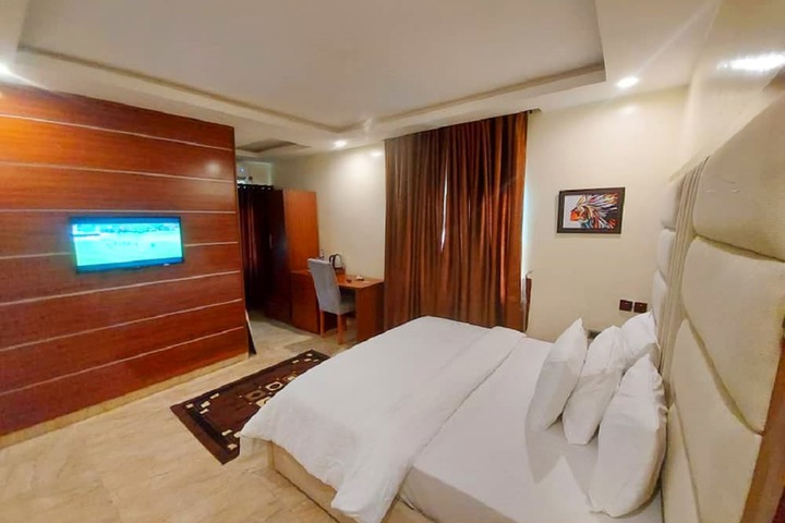 Room 22 of 51