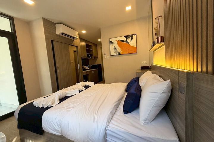 Room 10 of 71