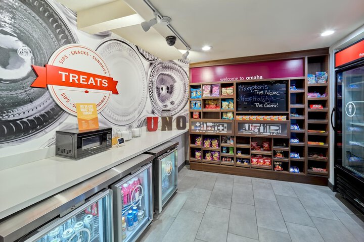 Snack bar