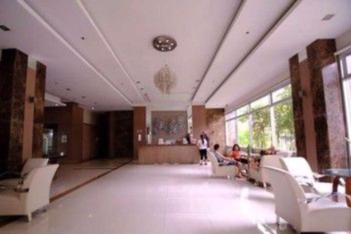 Hotel Interior 121 of 127