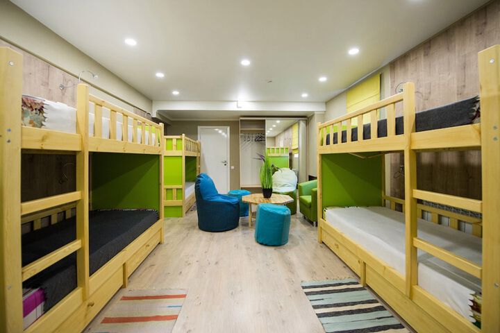 Room 11 of 20