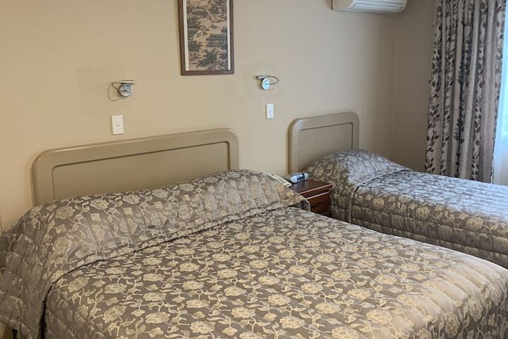 Room 13 of 69