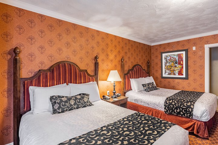 Room 9 of 56