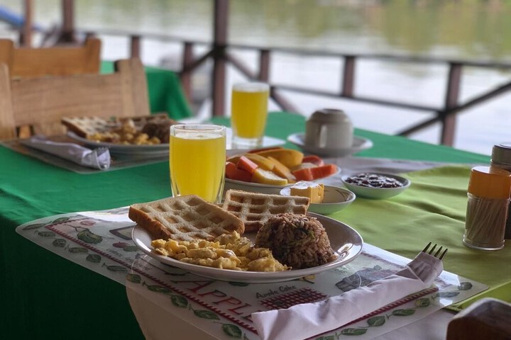 Breakfast/Coffee Service 20 of 34