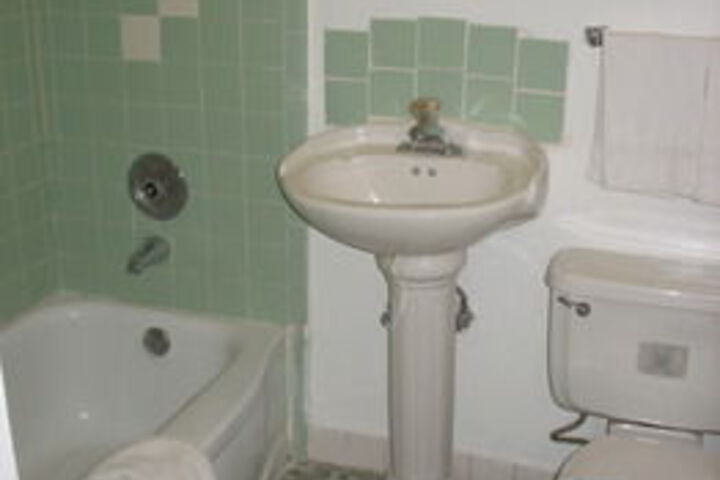Room 2 of 26