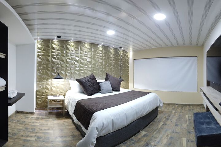 Room 16 of 57