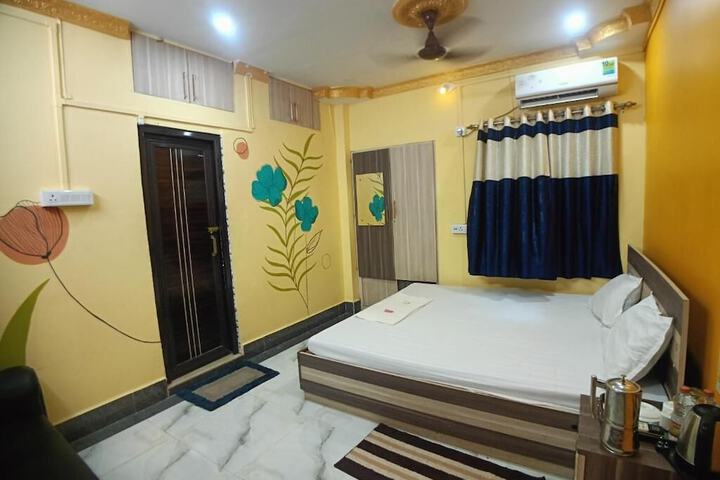 Room 11 of 63