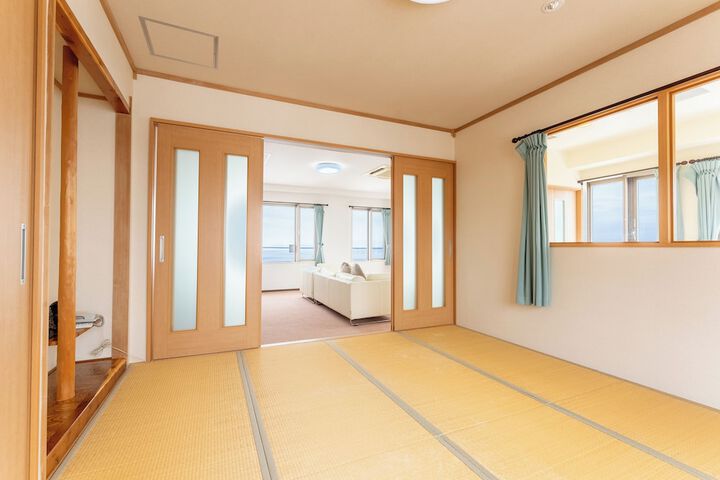 Room 6 of 62