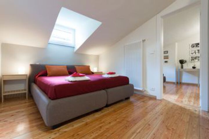 Room 9 of 22