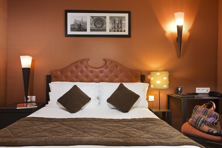 Room 19 of 29