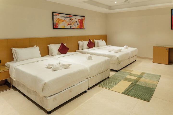 Room 8 of 41