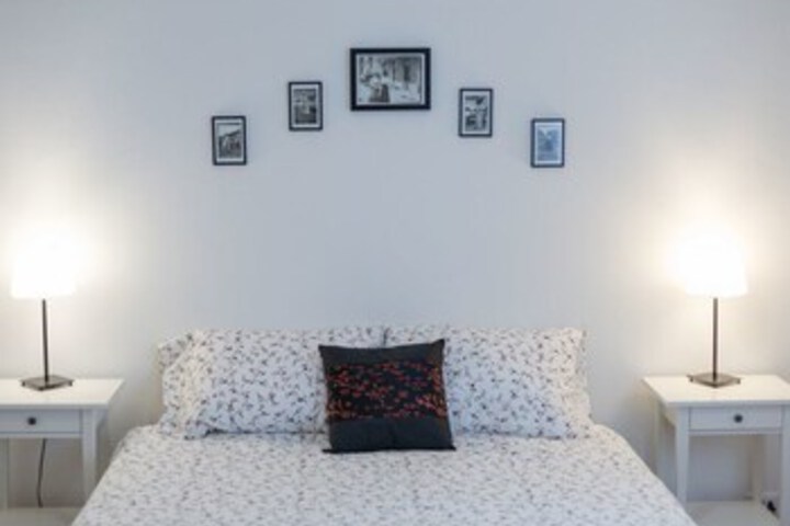 Room 14 of 22