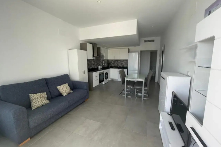Room 4 of 5