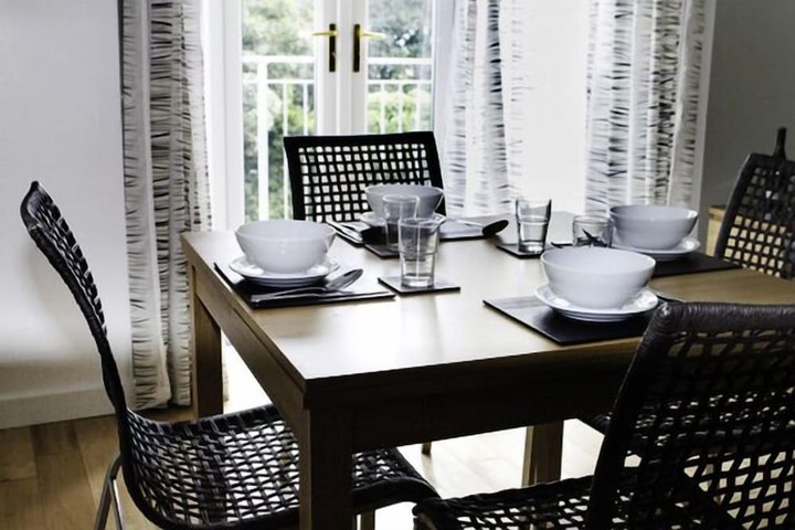 Dining Photos