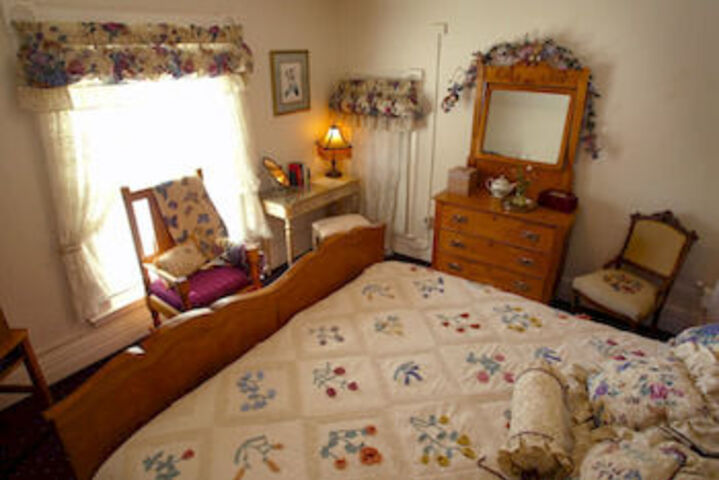 Room 12 of 17