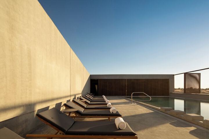Pool 6 of 16