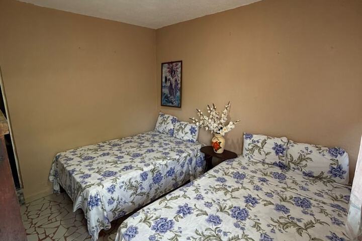 Room 28 of 73