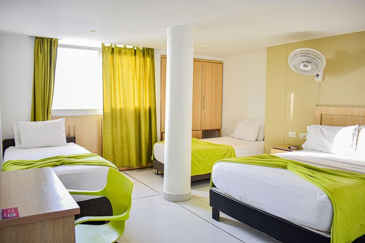 Room 20 of 66