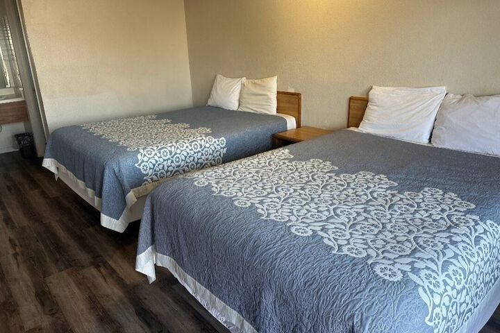 Room 14 of 54