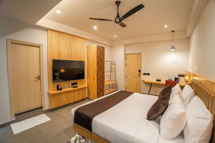Room 57 of 100