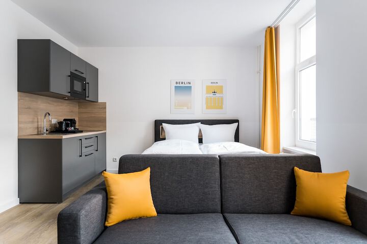 Room 25 of 101