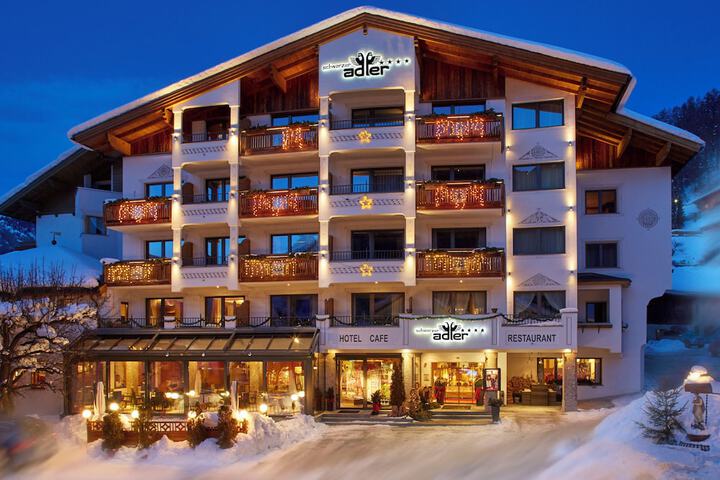 Hotel 84 of 85