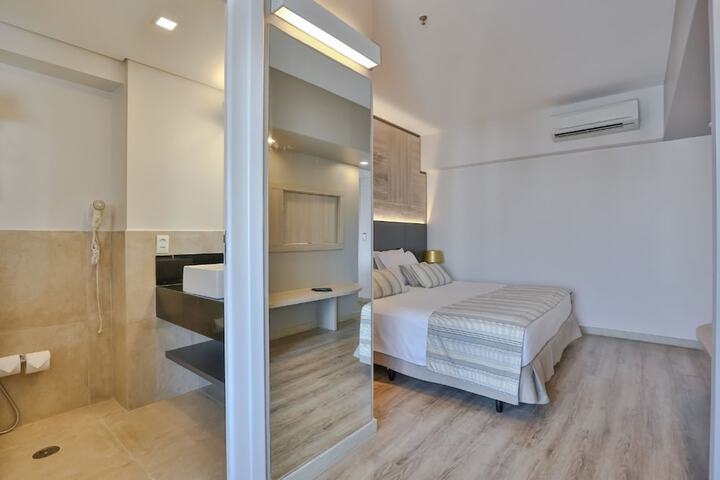 Room 5 of 57