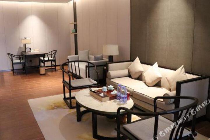 Colife Hotel