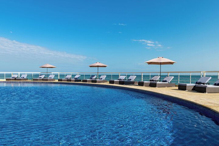Hotel with Pool