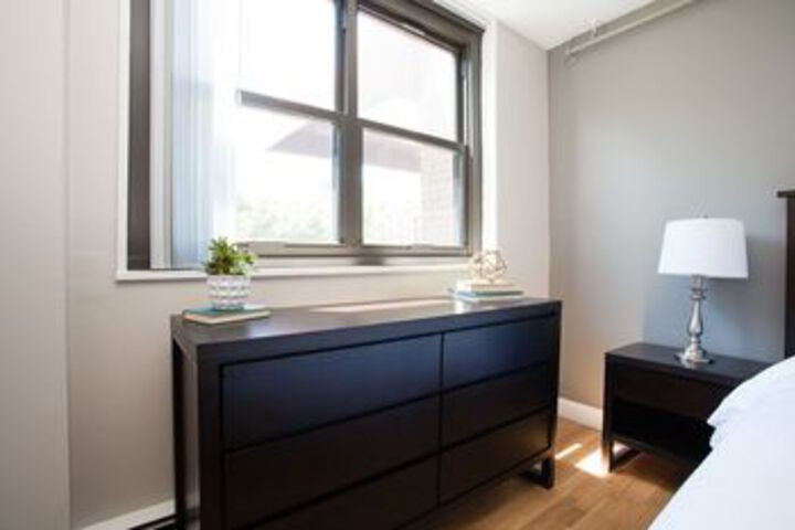 Room 10 of 21