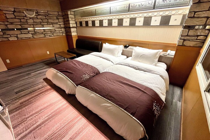 Room 20 of 51