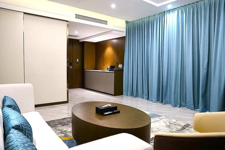 Room 57 of 313
