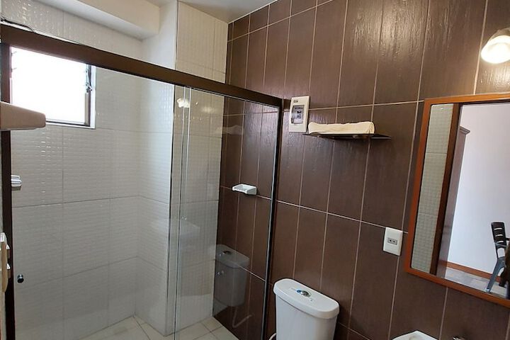 Room 15 of 21