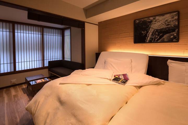 Room 20 of 129