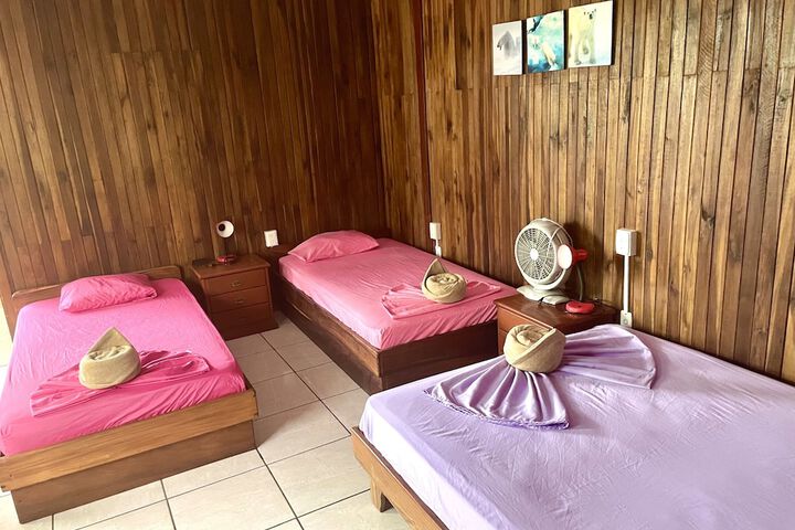 Room 27 of 107