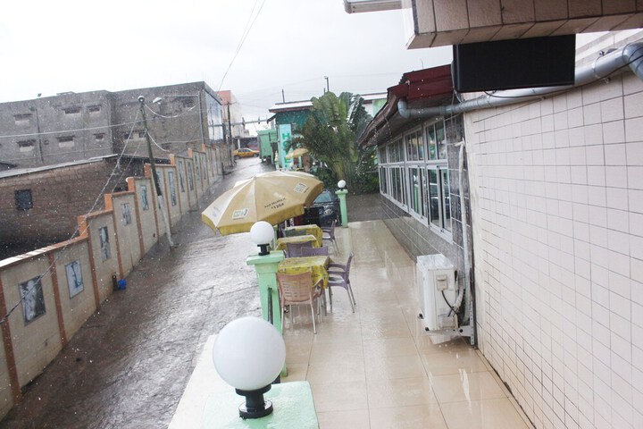 Terrace/Patio 23 of 24