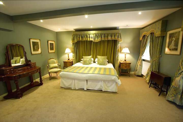 Room 29 of 68