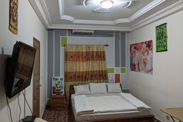 Room 7 of 21
