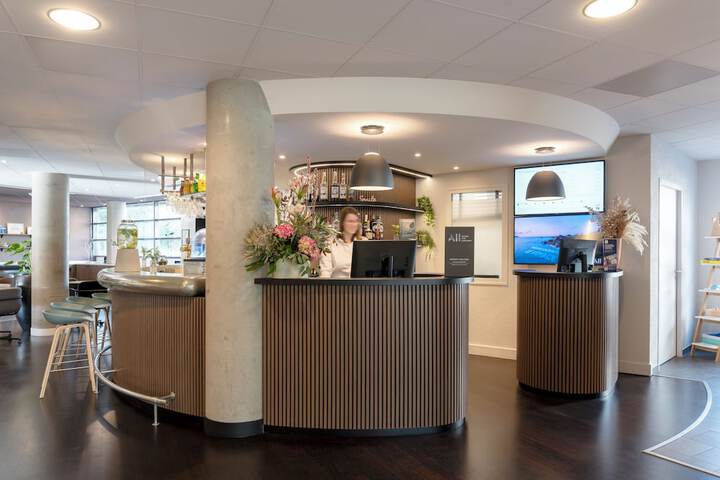 Hotel Interior 2 of 48