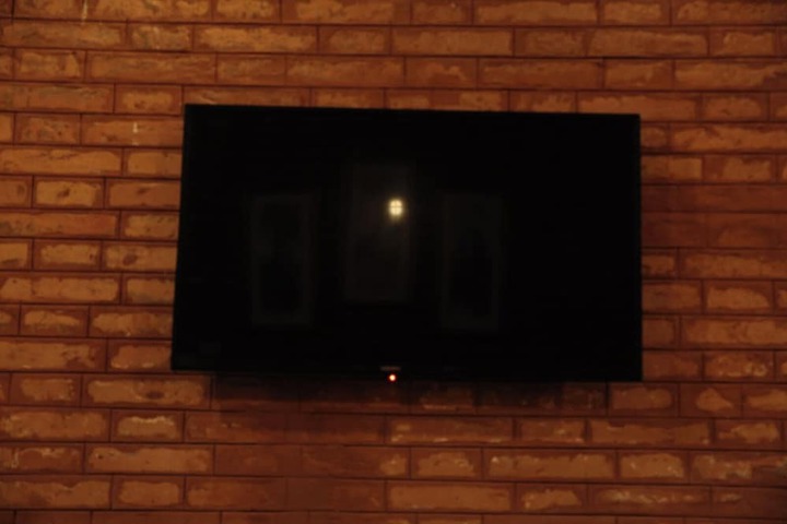 Room 11 of 31