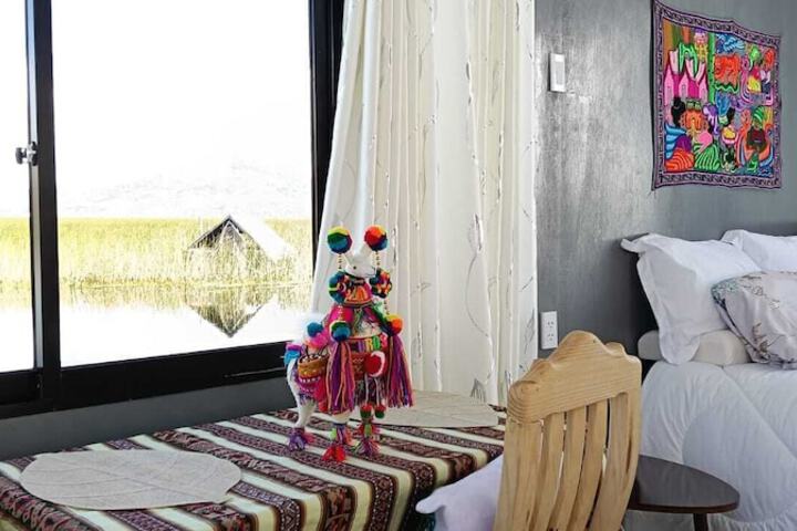 Room 17 of 36