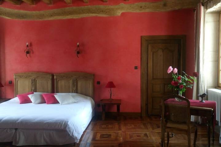 Room 19 of 39