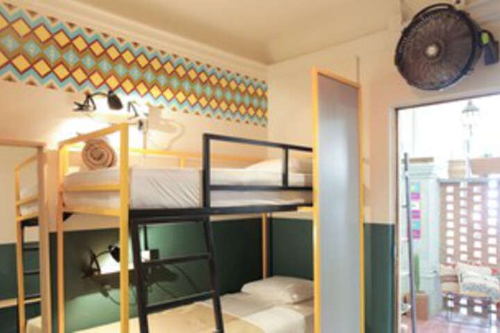 Room 64 of 88