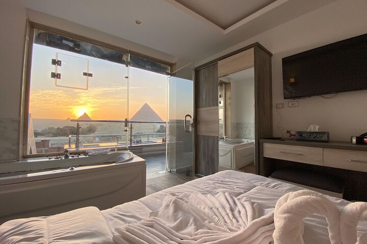 Hotel 326 of 340