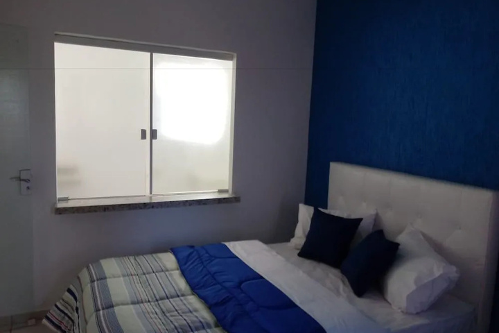 Room 11 of 35