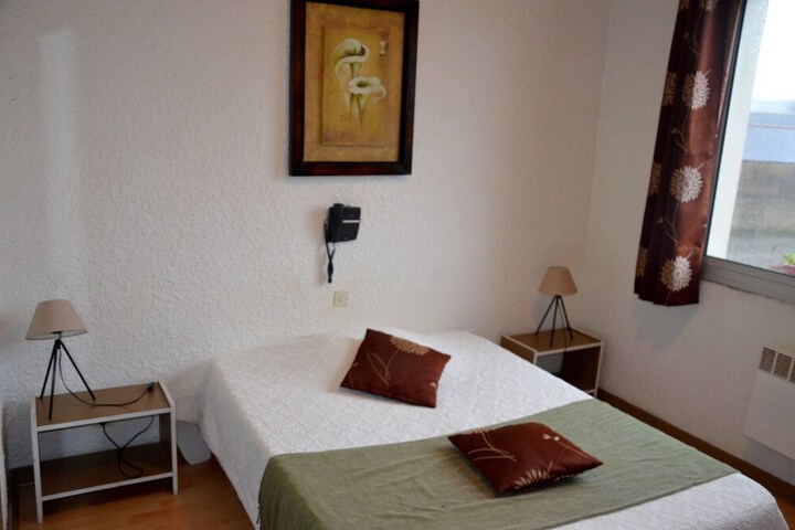 Room 5 of 49