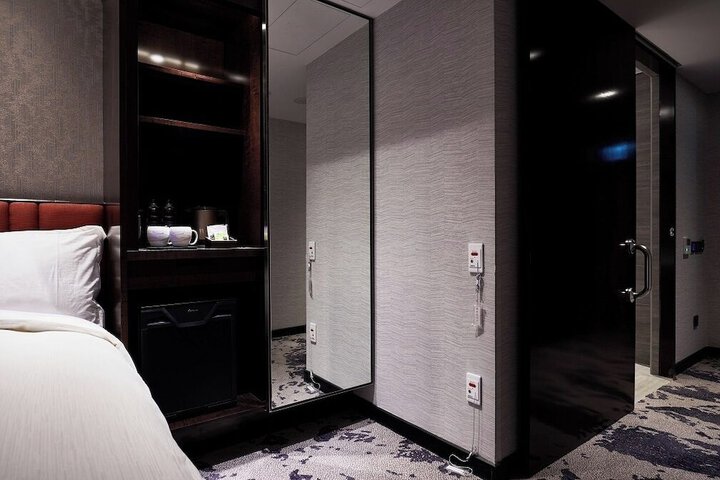 Room 20 of 41