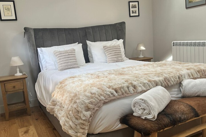 Room 4 of 26